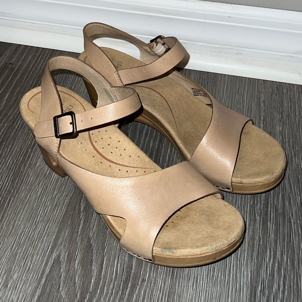 Dansko Tasha Wooden Heels Leather Sandals